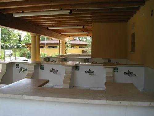 baia-verde-glamping-manerba-del-garda-kqpey