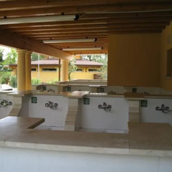 baia-verde-glamping-manerba-del-garda-kqpey