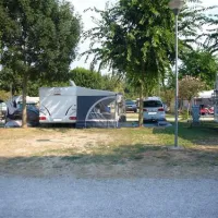 baia-verde-glamping-manerba-del-garda-l2rn3