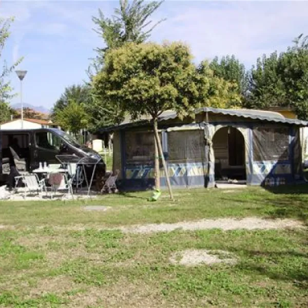 baia-verde-glamping-manerba-del-garda-w2sml