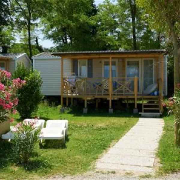 baia-verde-glamping-manerba-del-garda-wduvd