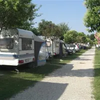baia-verde-glamping-manerba-del-garda-zt4iu