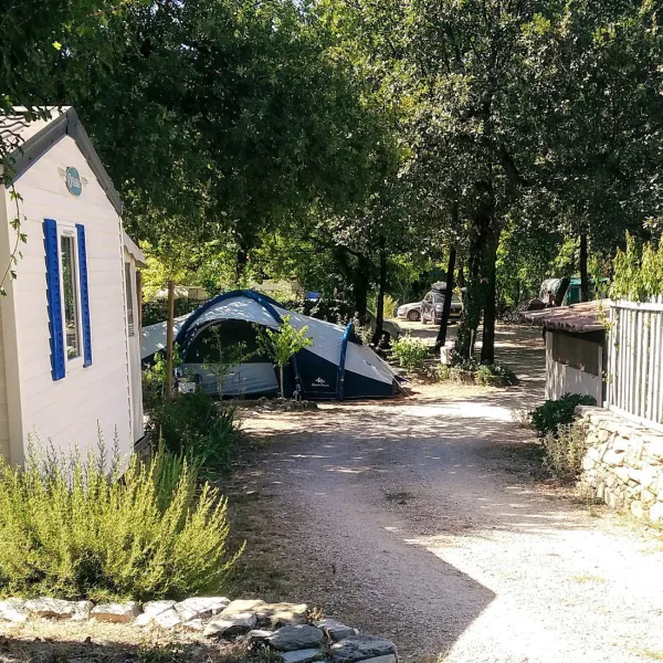 le-puyseby-entrechaux-qj4jb