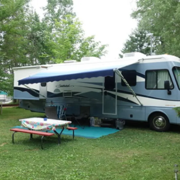leelanau-pines-campground-cedar-6aluc
