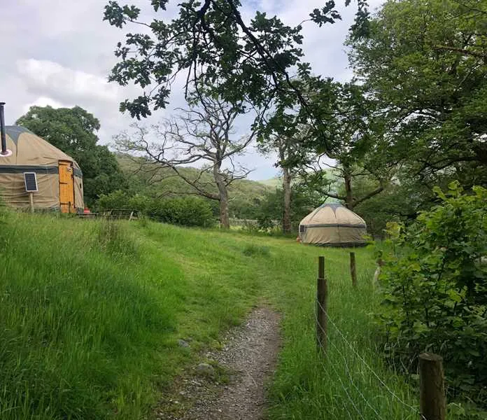 inside-out-camping-at-seatoller-farm-keswick-7o5bg