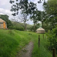 inside-out-camping-at-seatoller-farm-keswick-7o5bg