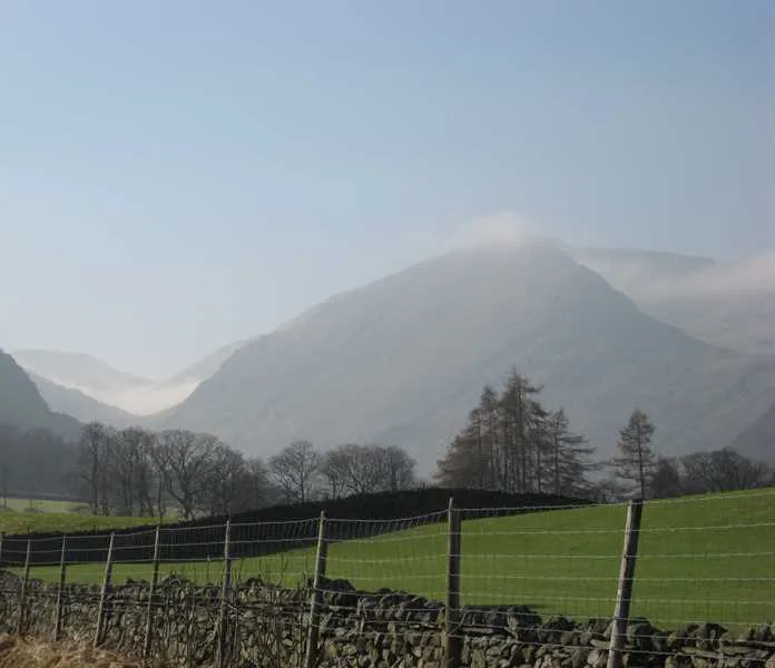 inside-out-camping-at-seatoller-farm-keswick-a9p5o