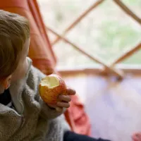 inside-out-camping-at-seatoller-farm-keswick-rwohi