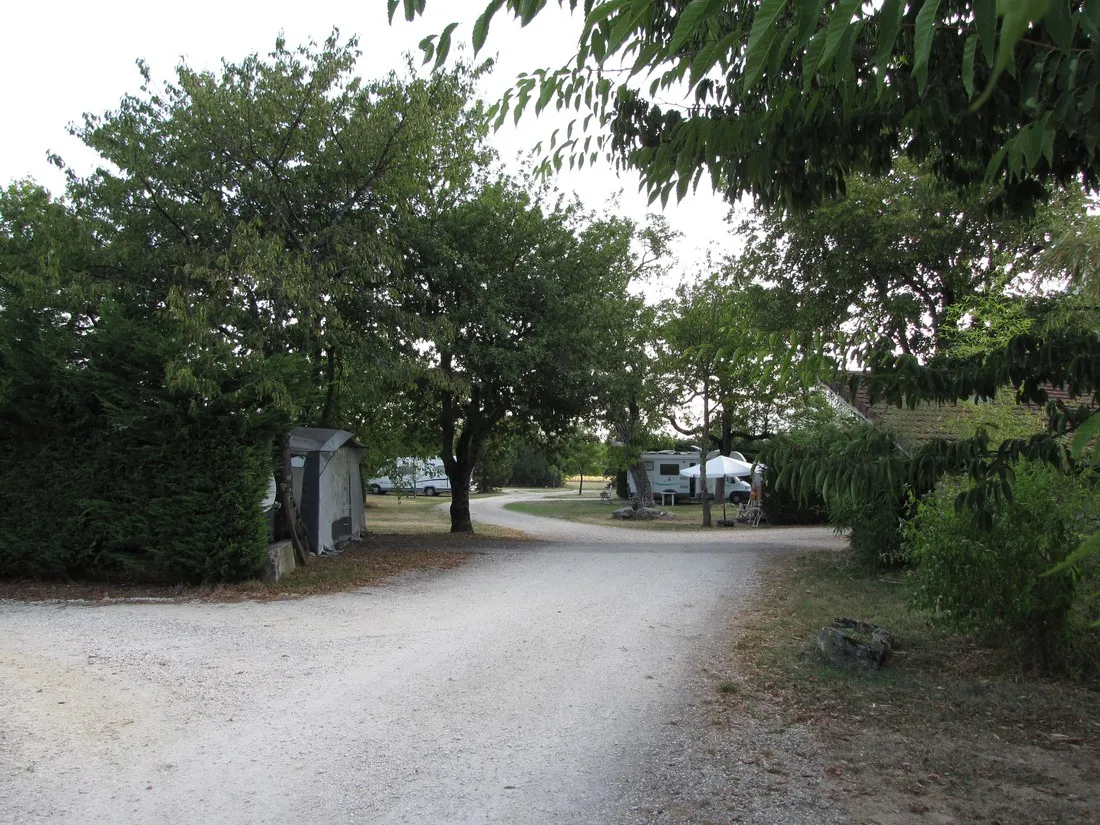 la-ferme-de-la-chatonniere-cognin-les-gorges-rewvw