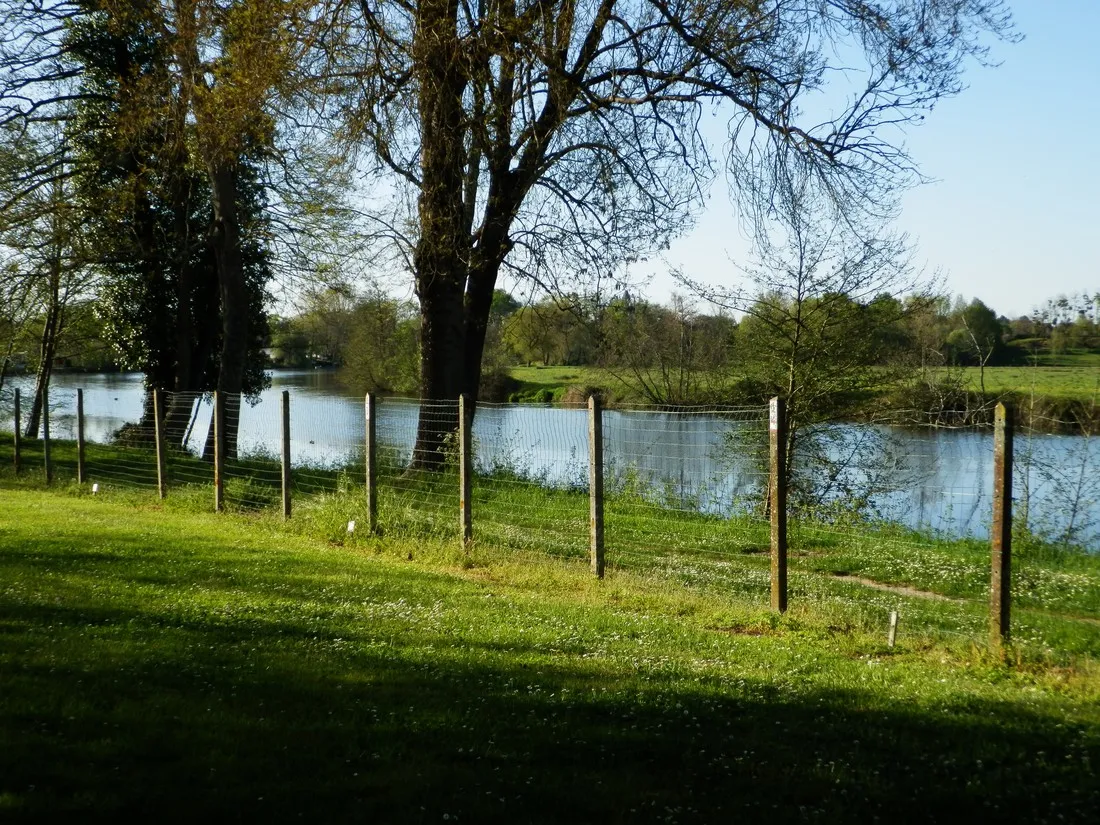 le-gua-st-medard-de-guizieres-kvzb9