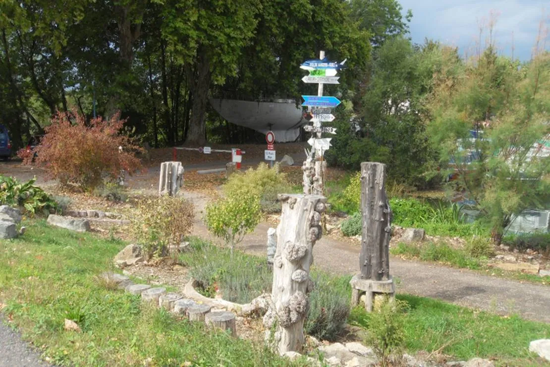 camping-de-la-maladiere-a-port-sur-saone-port-sur-saone-xu9tc