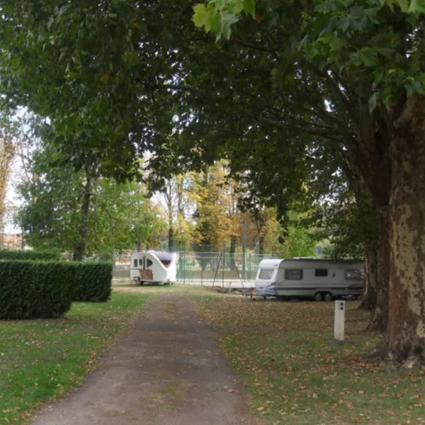 camping-de-la-maladiere-a-port-sur-saone-port-sur-saone-ybxke