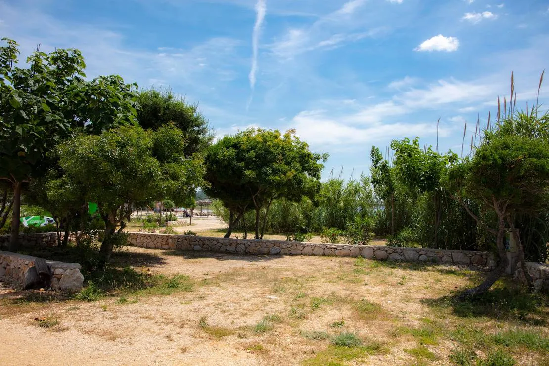 terra-park-phalaris-novalja-pilyj