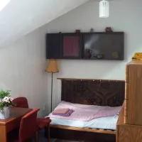 margareta-bia-guest-house-camping-near-budapest-biatorbagy-near-budapest-motorway-m1-m7-m0-ukcir