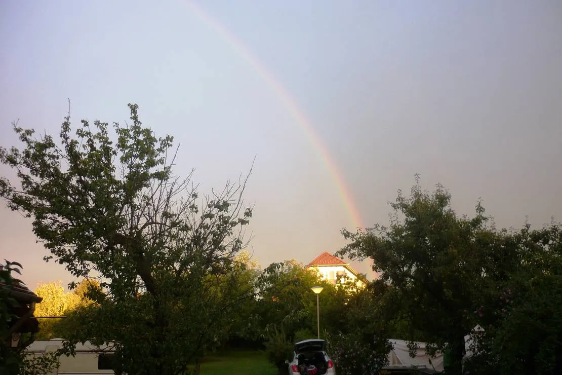 margareta-bia-guest-house-camping-near-budapest-biatorbagy-near-budapest-motorway-m1-m7-m0-xf2ch