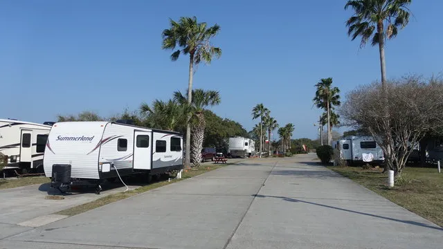 wilderness-oaks-rv-resort-rockport-pk35c