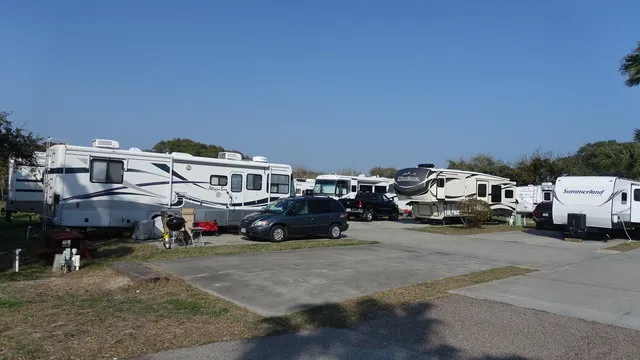 wilderness-oaks-rv-resort-rockport-w1ckq