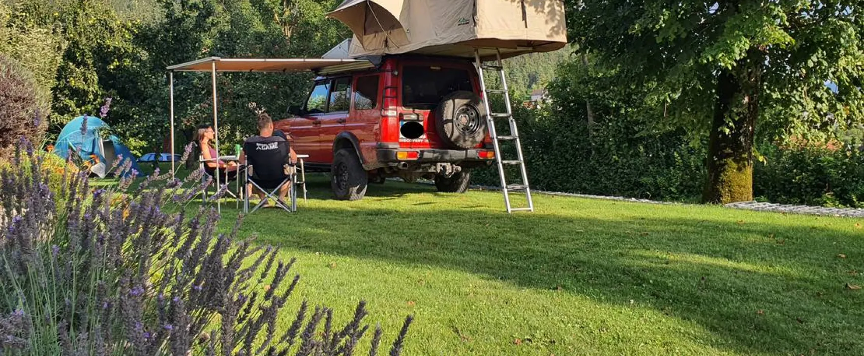 Camping & Apartment Knap