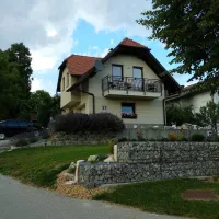 Camping & Apartment Knap