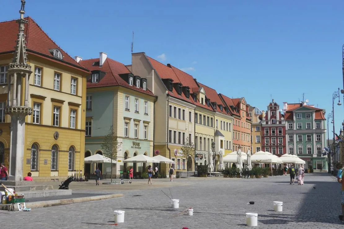 camp-wroc-wroclaw-e6us8