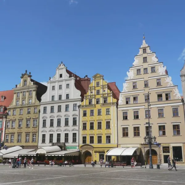 camp-wroc-wroclaw-kxvw8