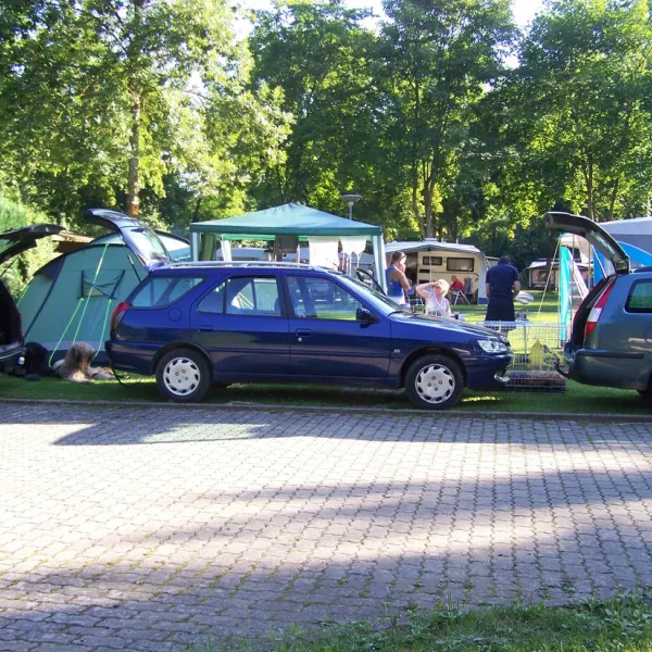 am-steinbacher-see-schwabisch-hall-8k9uo