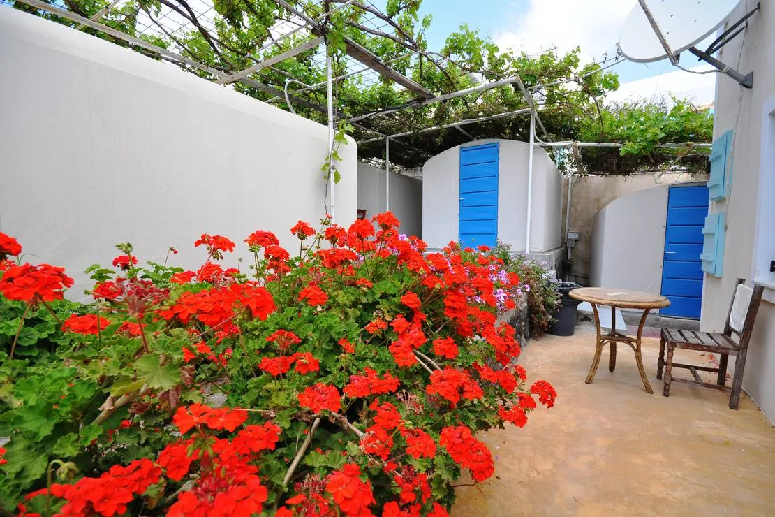santorini-camping-bungalows-thira-973se