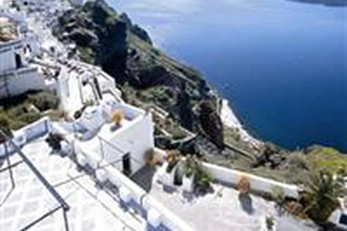 santorini-camping-bungalows-thira-njpqk