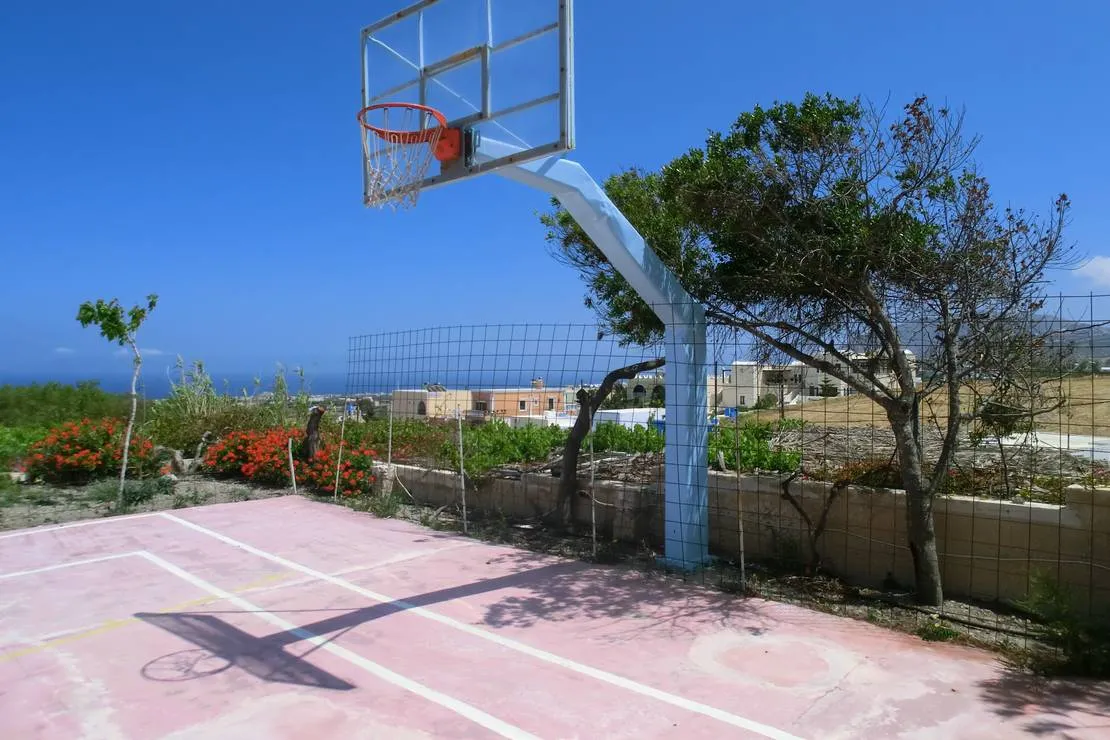 santorini-camping-bungalows-thira-zyfdk