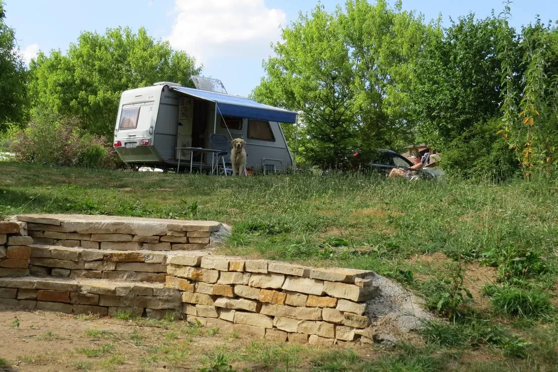 camping-de-la-vallee-moncey-1rrou
