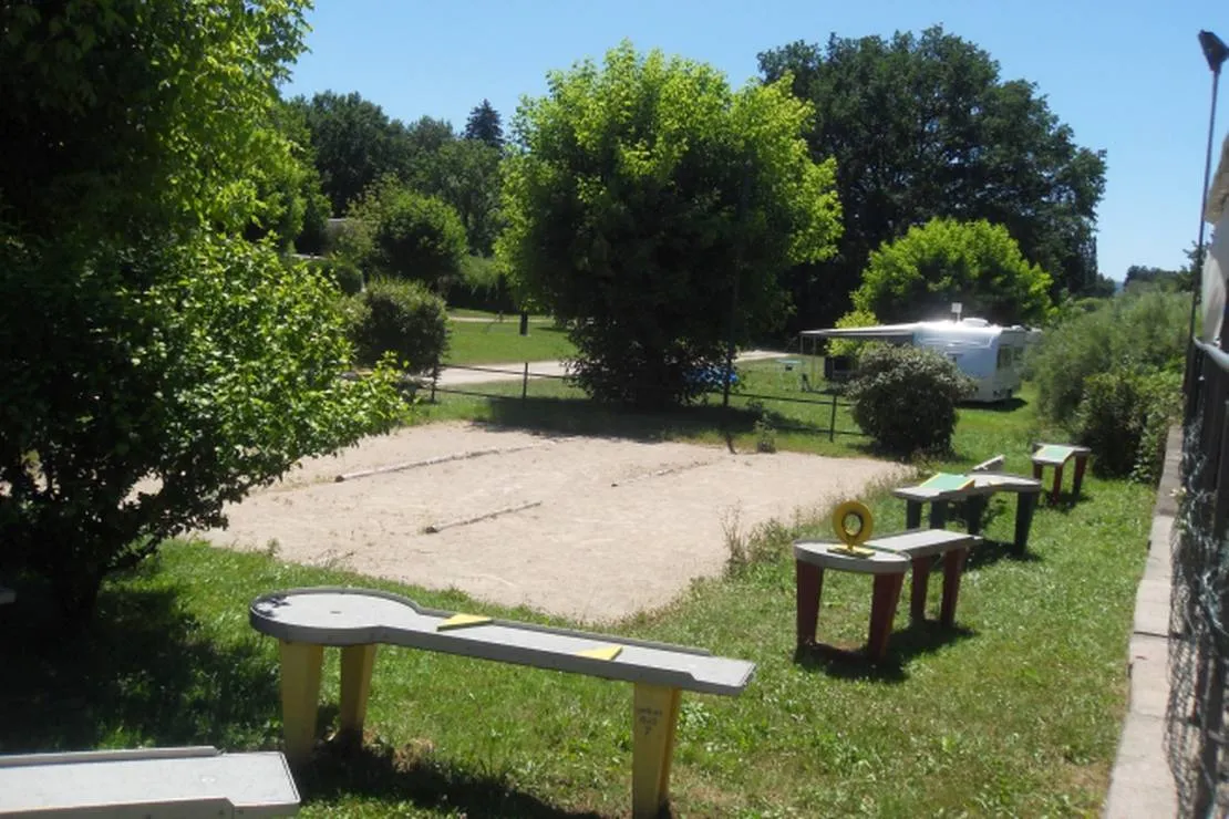 camping-de-la-vallee-moncey-lnbk4