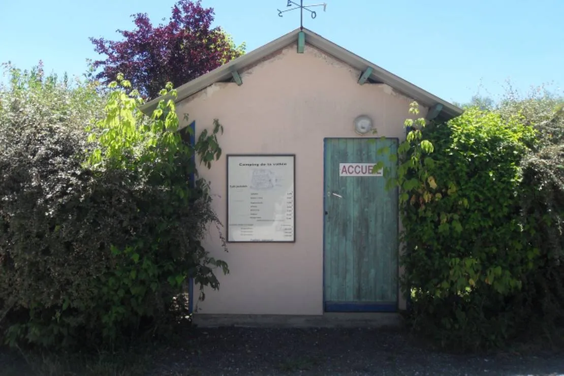 camping-de-la-vallee-moncey-vykx6