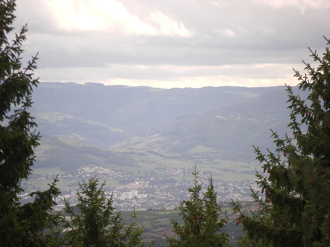 municipal-du-chacirctelard-ste-catherine-rhone-zyuov