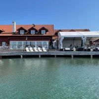gryts-varv-restaurang-hotell-konferens-gryt-x9hmn