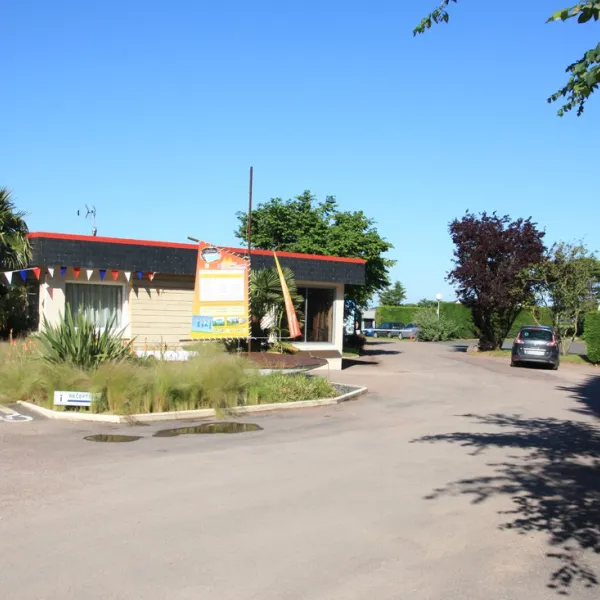 les-peupliers-merville-franceville-ry2qk