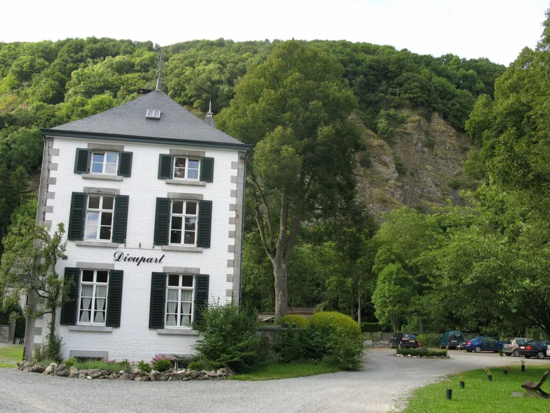 domaine-chateau-de-dieupart-aywaille-dnwz5