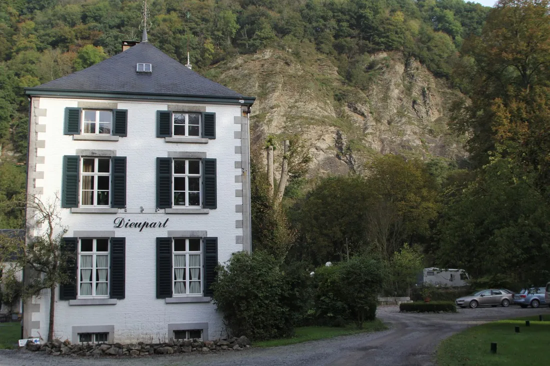 domaine-chateau-de-dieupart-aywaille-ljxv7