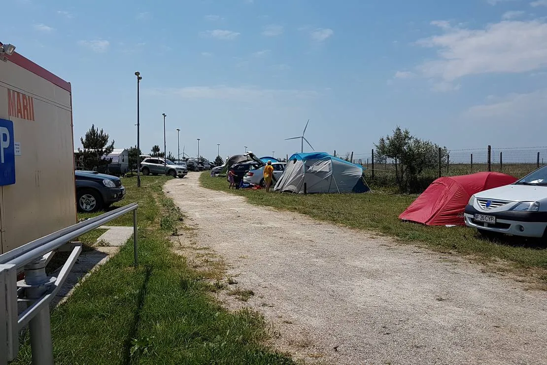 camping-malul-marii-corbu-romania-corbu-dkkdv