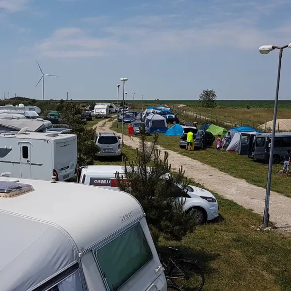 camping-malul-marii-corbu-romania-corbu-ngwft