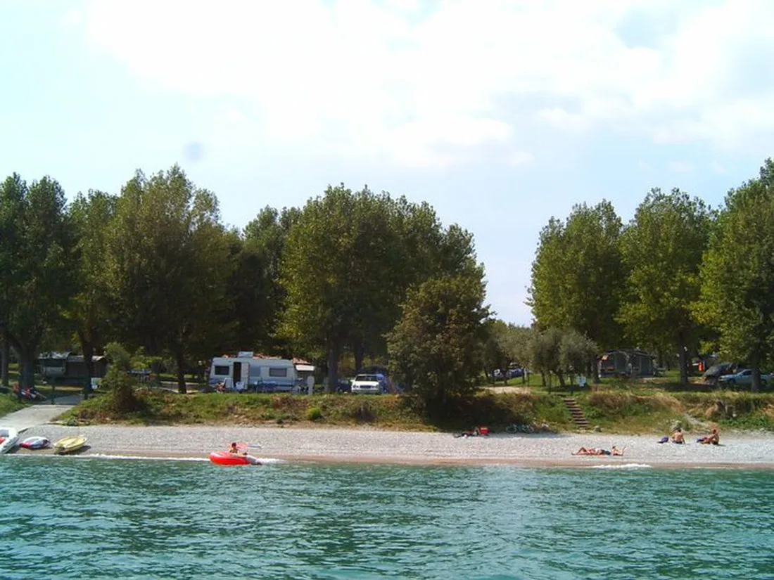 sivinos-camping-boutique-manerba-del-garda-md5oi