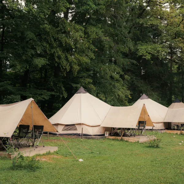 FAMILY BELL TENT 01