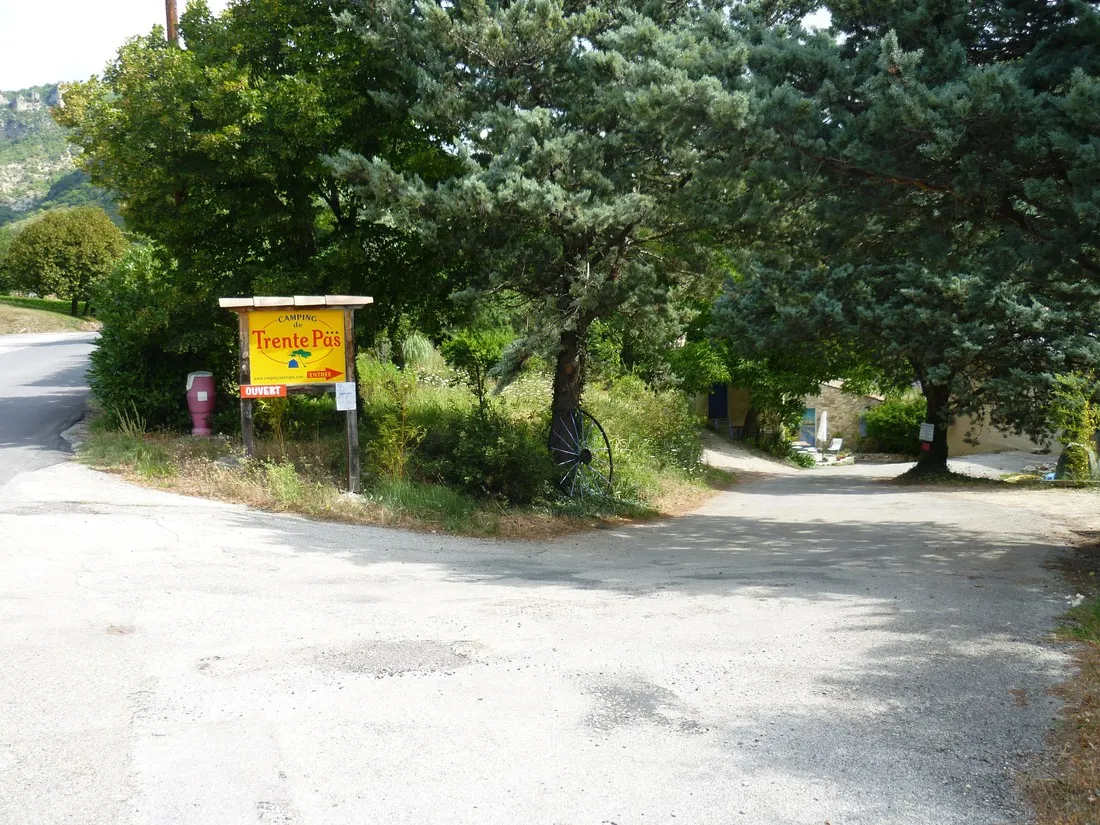 trente-pas-st-ferreol-trente-pas-q58ut
