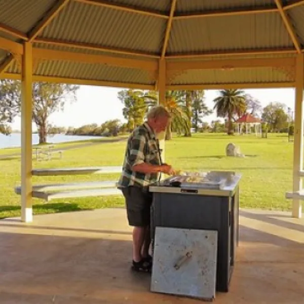 lake-cargelligo-campground-lake-cargelligo-46ptz