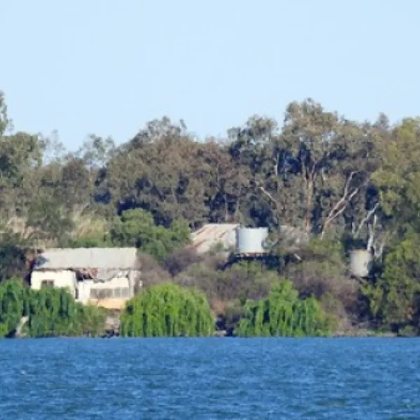 lake-cargelligo-campground-lake-cargelligo-jtwbh