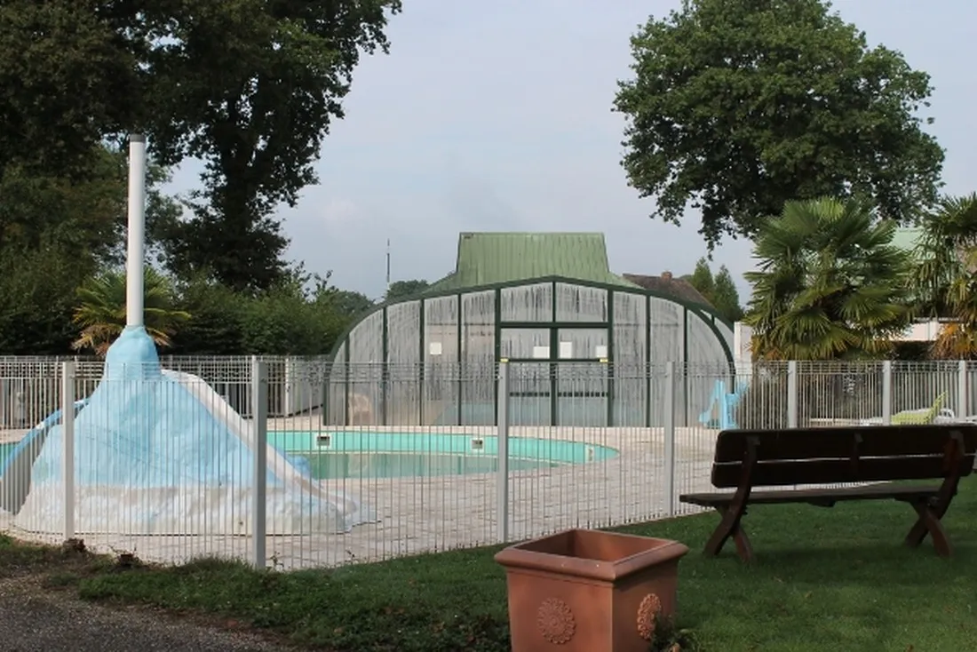 la-forecirct-jumieges-seine-maritime-wvz2f