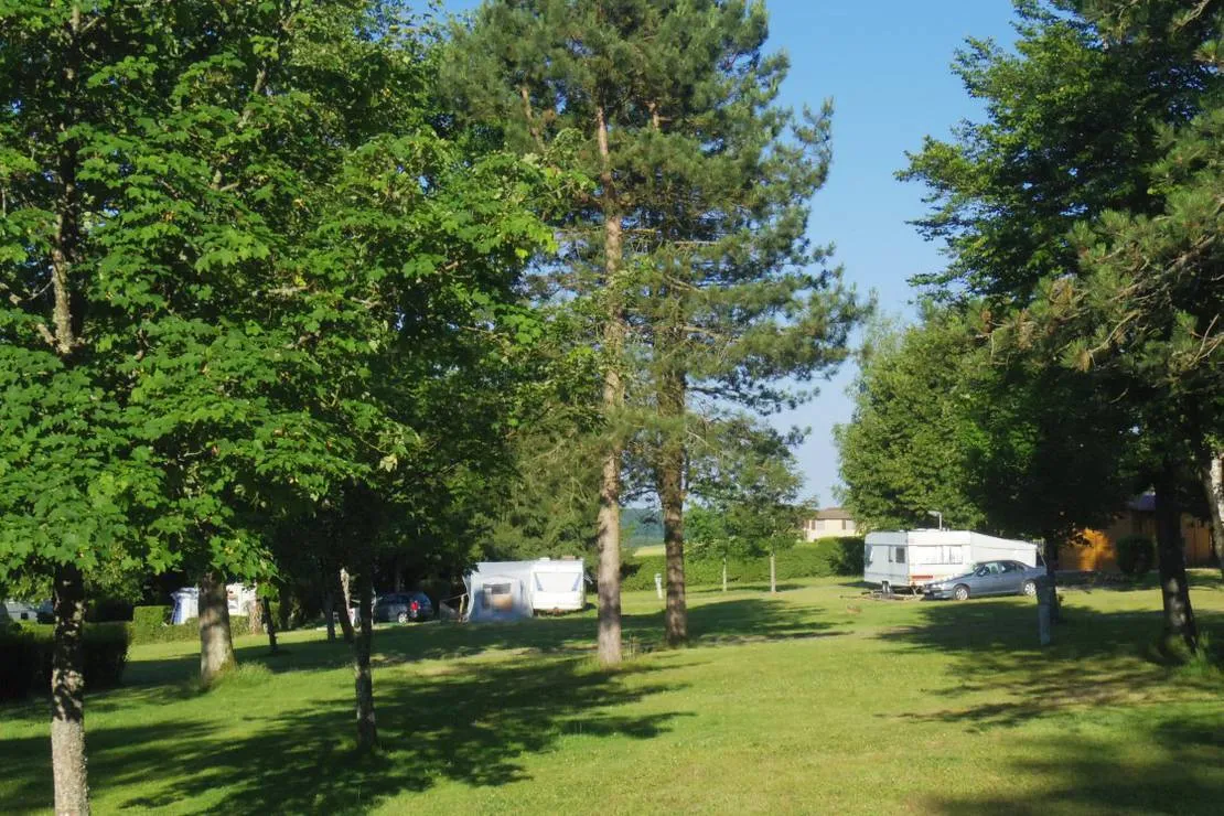 camping-municipal-du-passeloup-jonchery-blpum