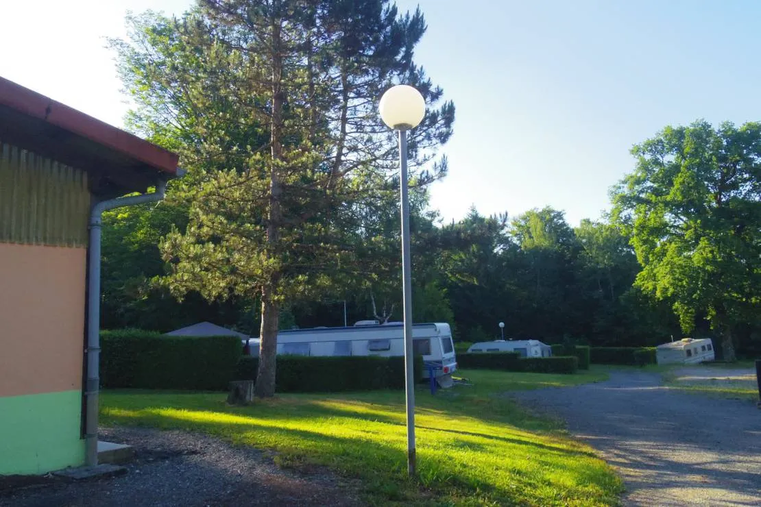 camping-municipal-du-passeloup-jonchery-fyict