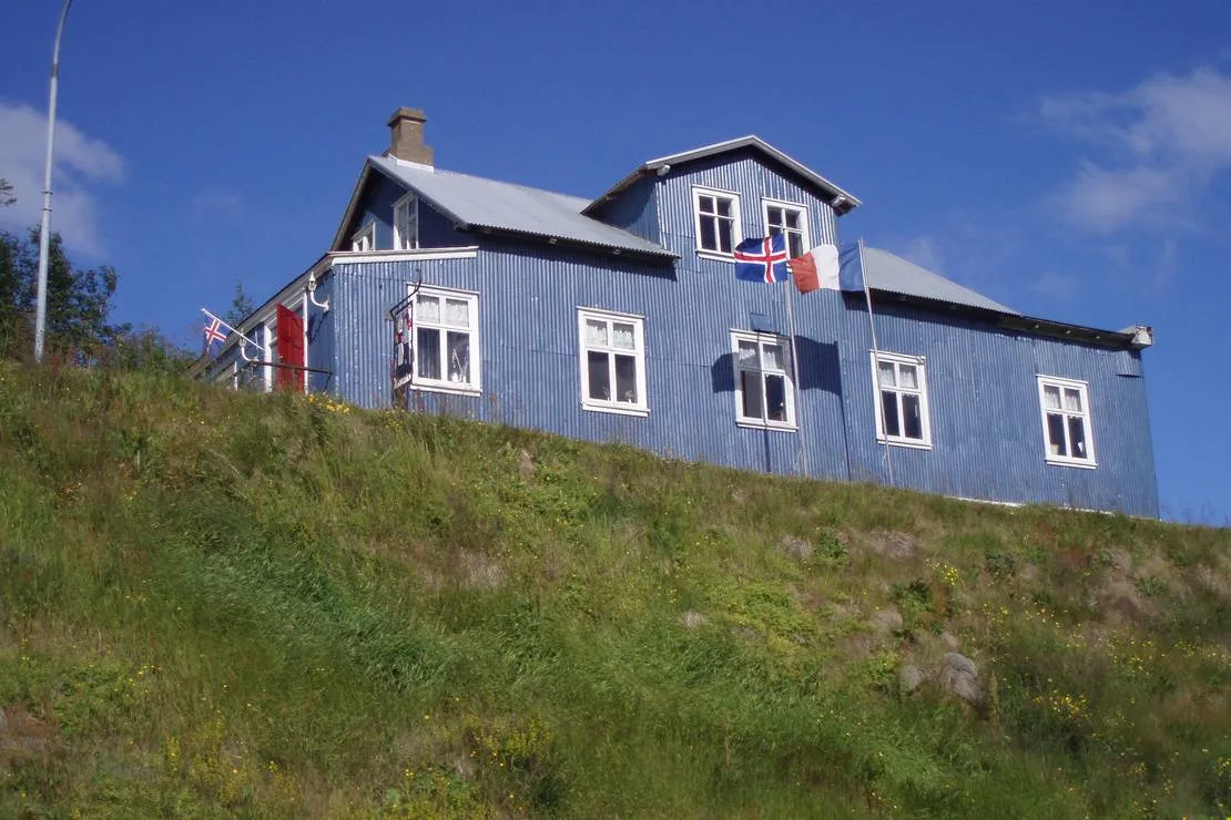 tjaldsvaedid-faskrudsfirdi-faskrudsfjordur-j7ex7