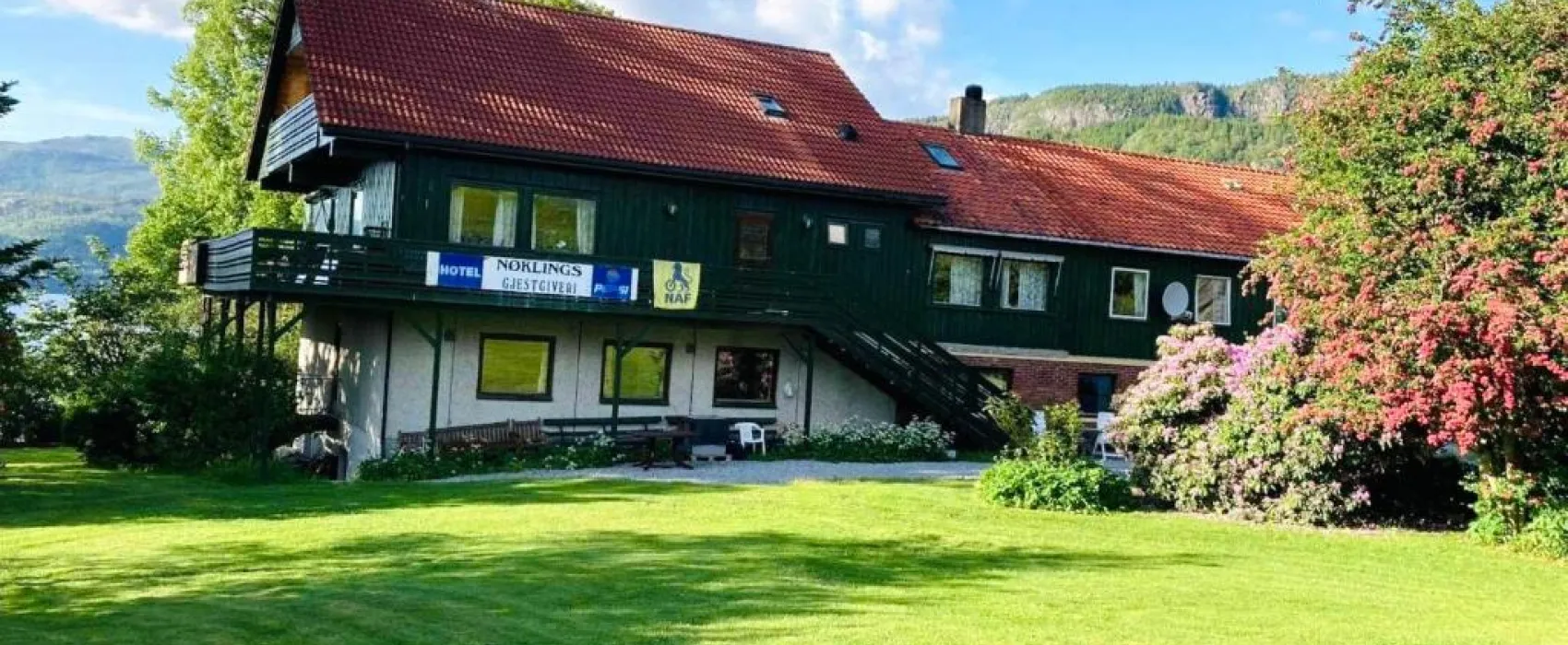 Hjelmeland Hostel & Camping