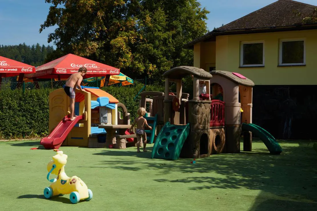 camping-dolce-trutnov-bzdwg